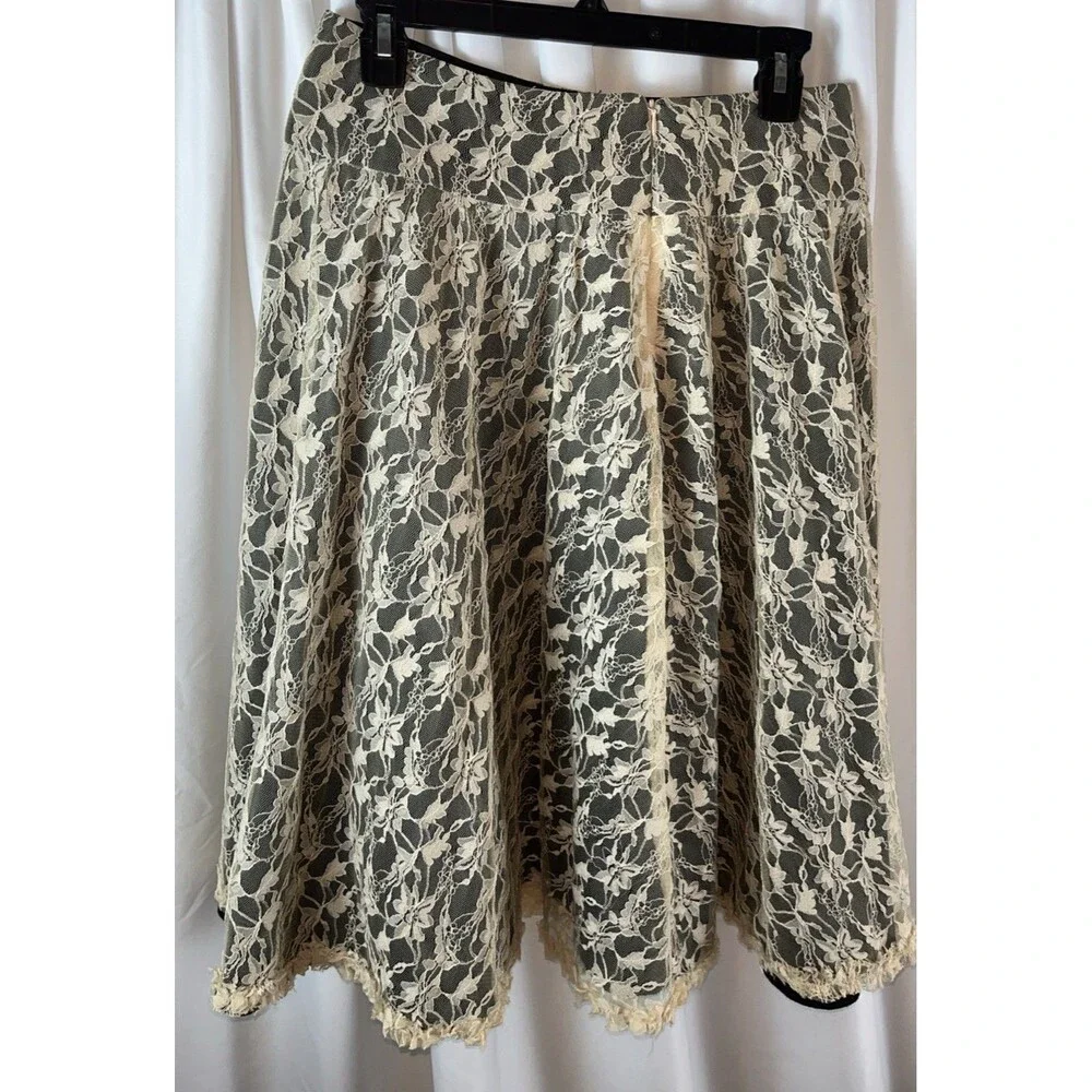 Vintage 213 Black Cream Lace Overlay A-line Women’s Floral Skirt Size M Formal